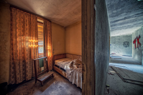 La nave tra gli ulivi /09 - Fotografia di Samuele Silva