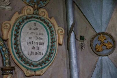 La chiesa dei Fiori /12